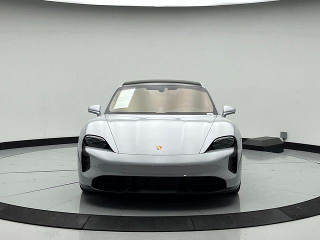 2021 Porsche Taycan Turbo