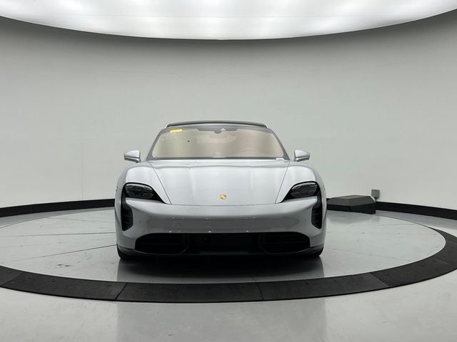 2021 Porsche Taycan Turbo