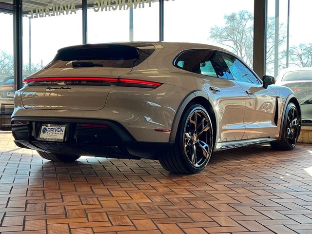 2021 Porsche Taycan Turbo