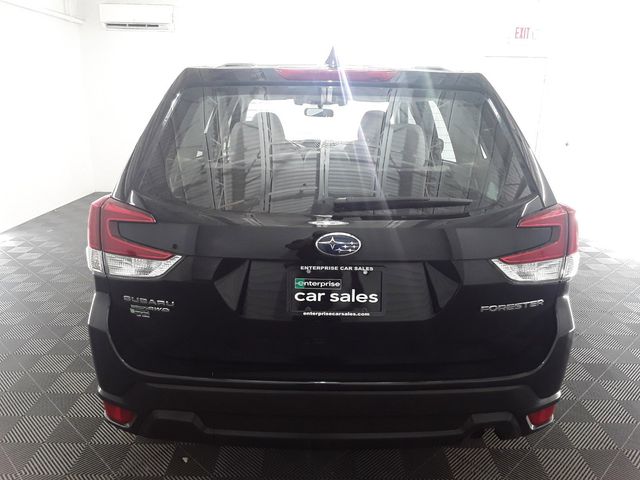 2021 Subaru Forester Base