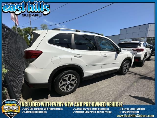 2021 Subaru Forester Premium