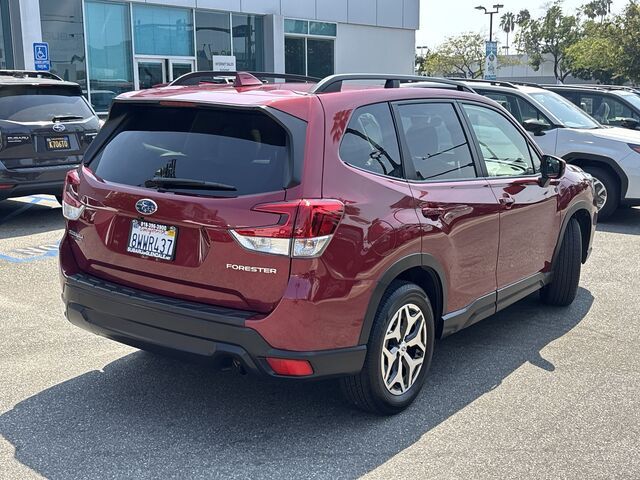 2021 Subaru Forester Premium