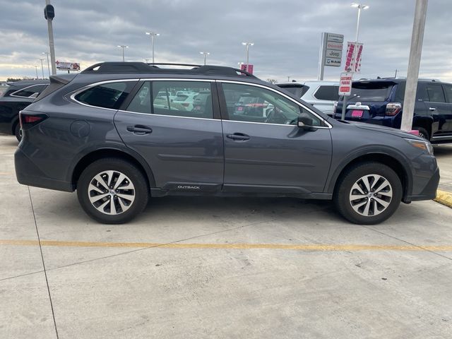 2021 Subaru Outback Base