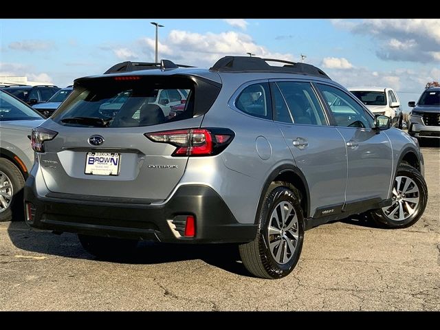 2021 Subaru Outback Base