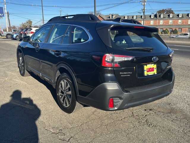 2021 Subaru Outback Base