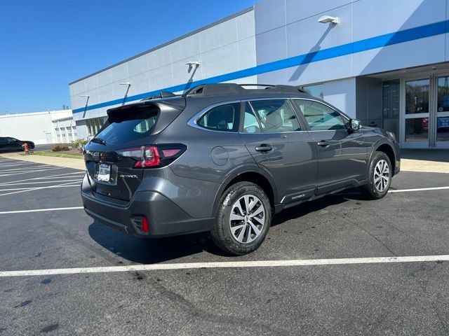 2021 Subaru Outback Base