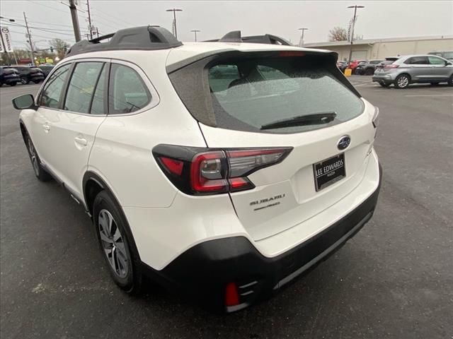 2021 Subaru Outback Base