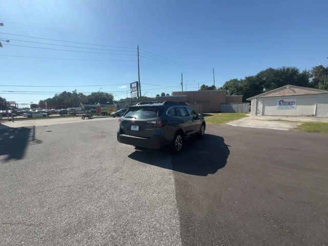 2021 Subaru Outback Base