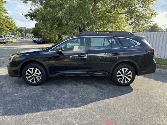 2021 Subaru Outback Base