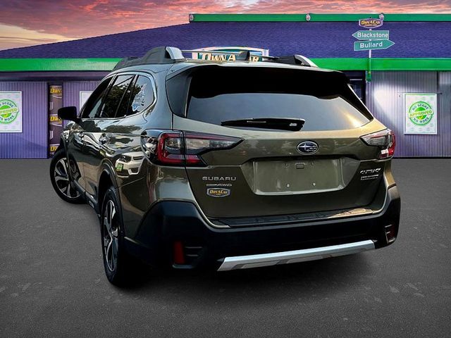 2021 Subaru Outback Touring XT