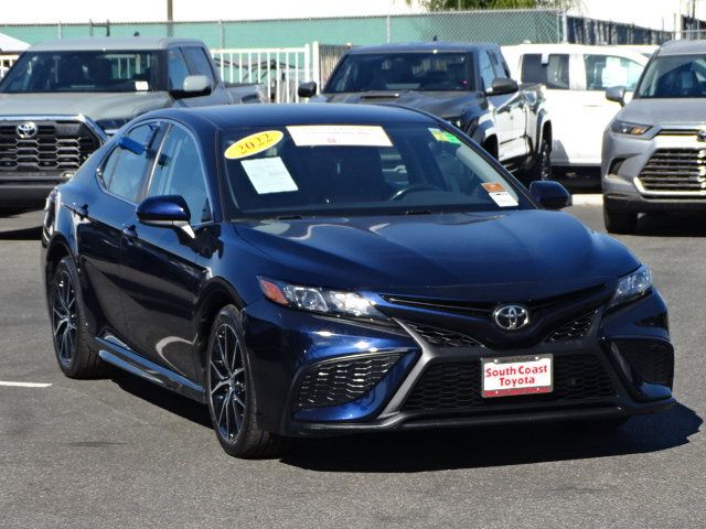 2021 Toyota Camry 