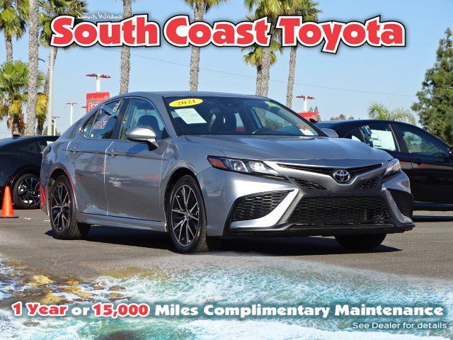 2021 Toyota Camry 