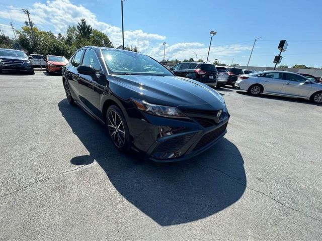 2021 Toyota Camry 