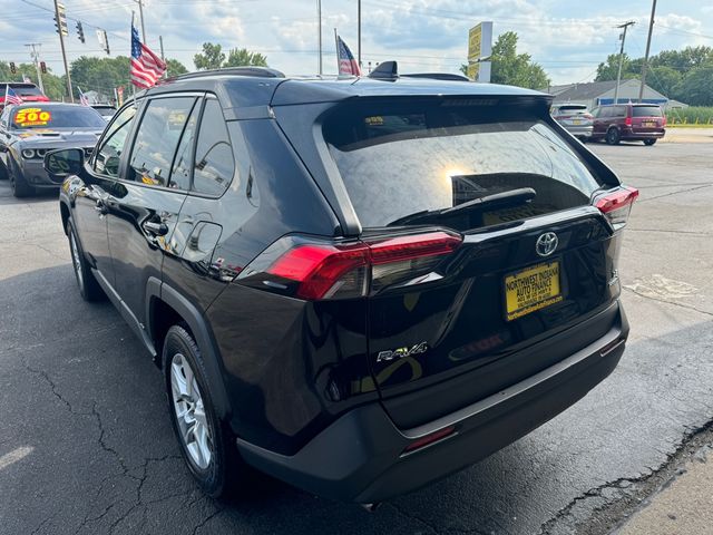 2021 Toyota RAV4 Hybrid LE