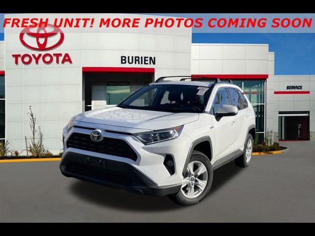 2021 Toyota RAV4 Hybrid XLE