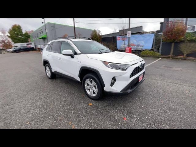 2021 Toyota RAV4 Hybrid XLE