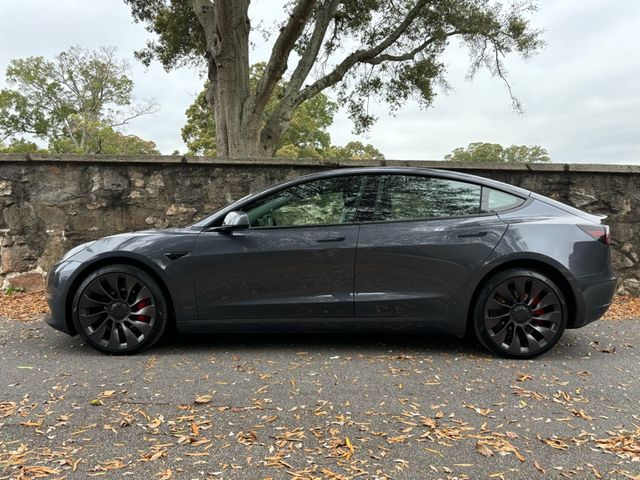 2021 Tesla Model 3 Performance