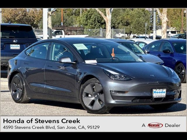 2021 Tesla Model 3 Standard Range Plus