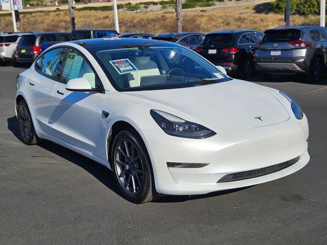 2021 Tesla Model 3 Standard Range Plus