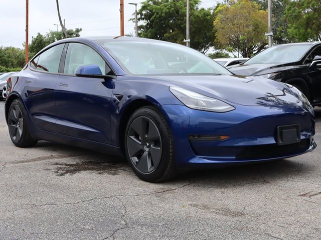 2021 Tesla Model 3 Standard Range Plus