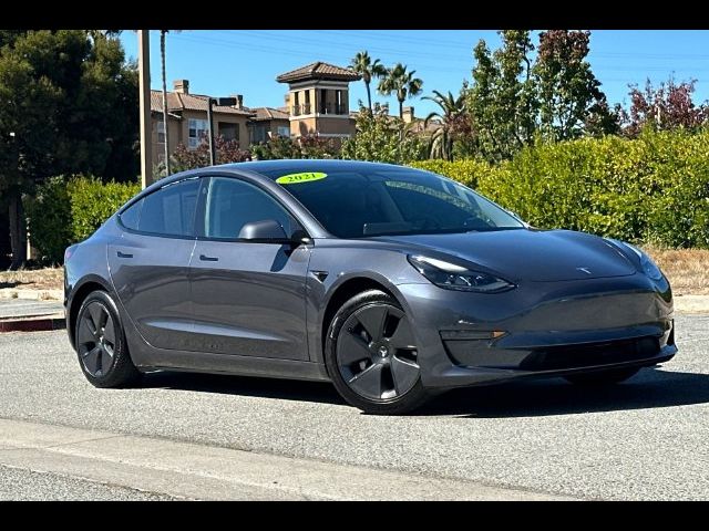 2021 Tesla Model 3 Standard Range Plus