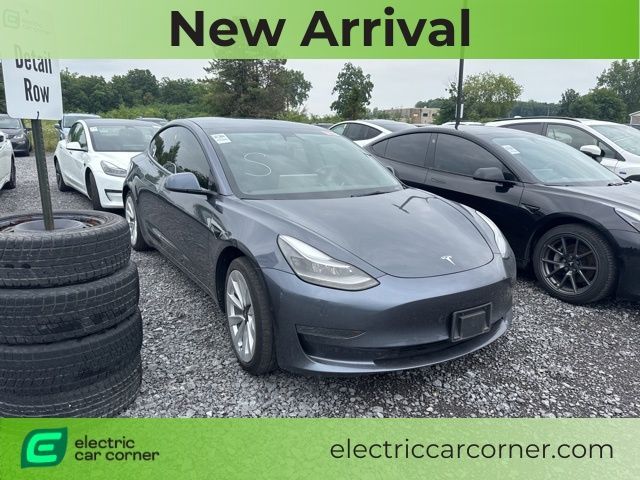 2021 Tesla Model 3 Standard Range Plus