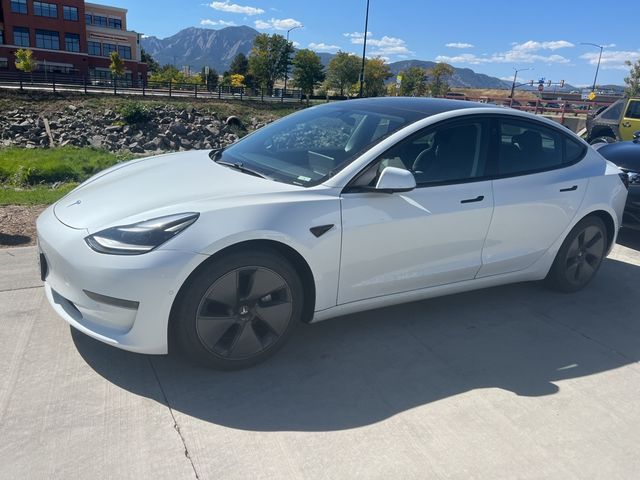 2021 Tesla Model 3 Standard Range Plus