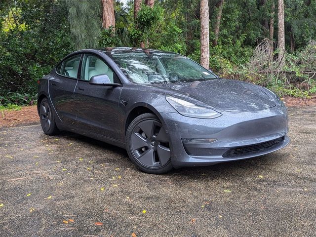 2021 Tesla Model 3 Standard Range Plus