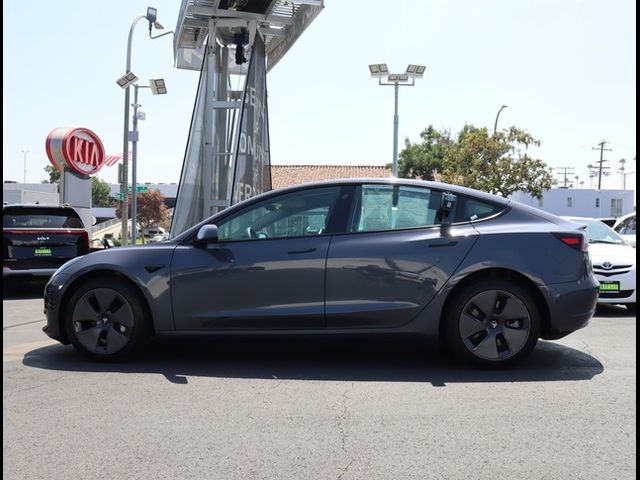 2021 Tesla Model 3 Standard Range Plus