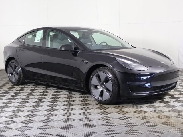 2021 Tesla Model 3 Standard Range Plus