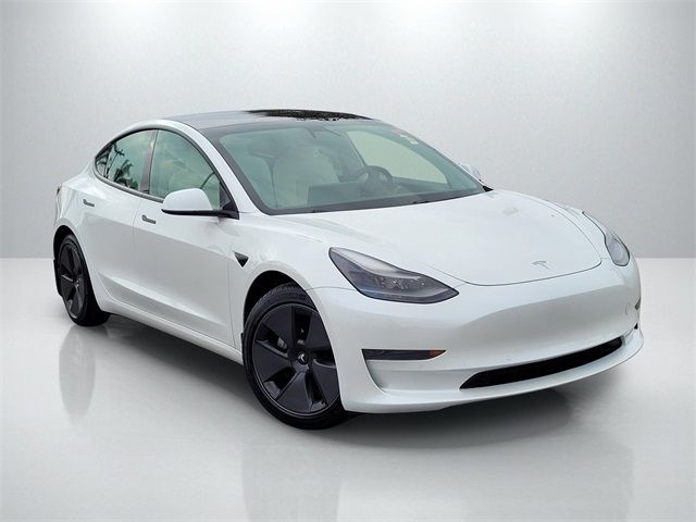 2021 Tesla Model 3 Standard Range Plus