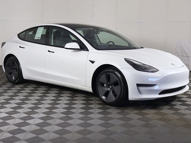 2021 Tesla Model 3 Standard Range Plus