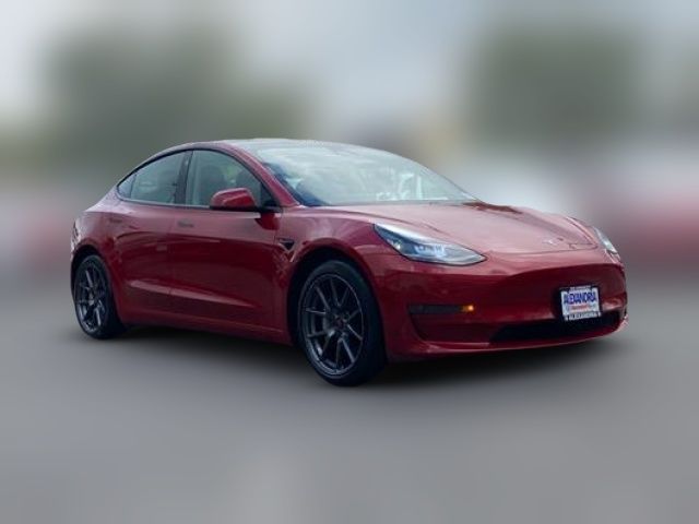 2021 Tesla Model 3 Standard Range Plus