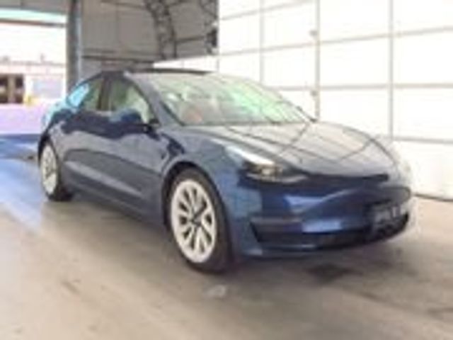 2021 Tesla Model 3 Standard Range Plus