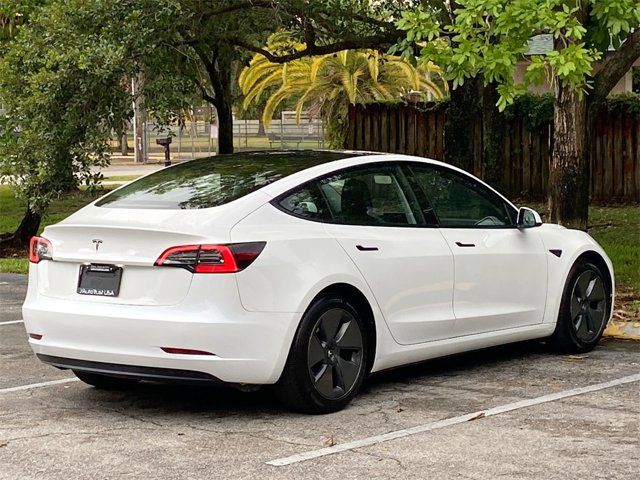 2021 Tesla Model 3 Standard Range Plus