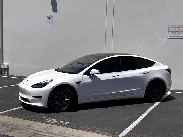 2021 Tesla Model 3 Standard Range Plus