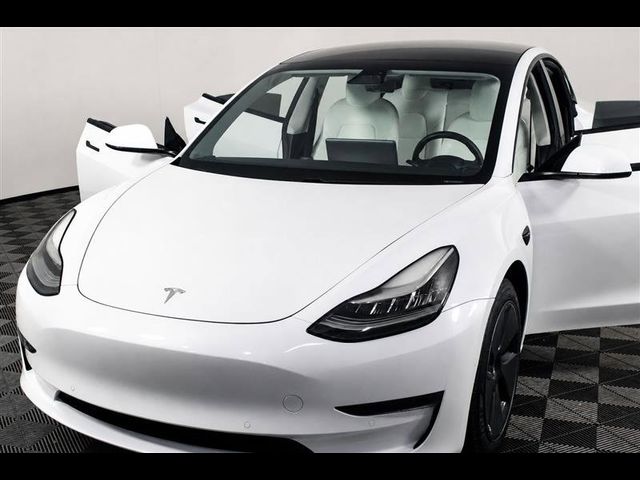 2021 Tesla Model 3 Standard Range Plus