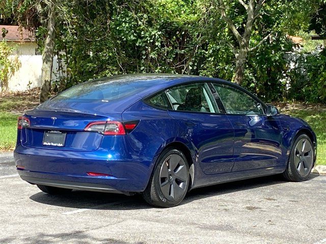 2021 Tesla Model 3 Standard Range Plus