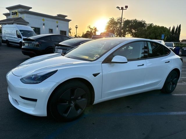 2021 Tesla Model 3 Standard Range Plus