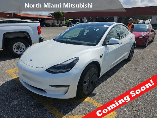 2021 Tesla Model 3 Standard Range Plus