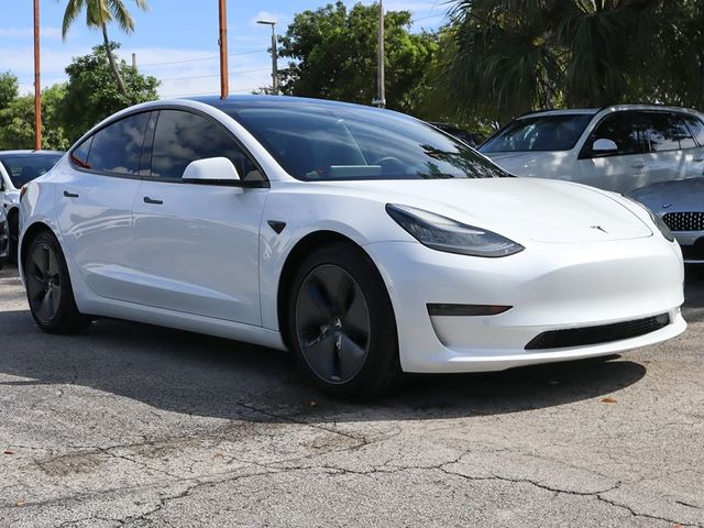 2021 Tesla Model 3 Standard Range Plus