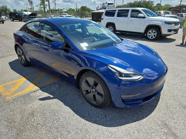 2021 Tesla Model 3 Standard Range Plus