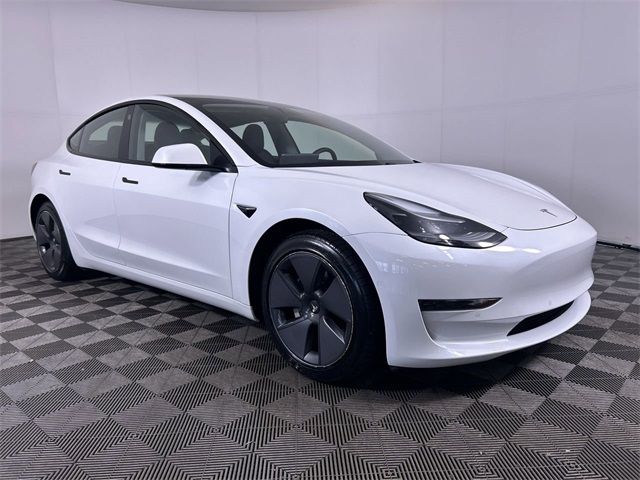 2021 Tesla Model 3 Standard Range Plus