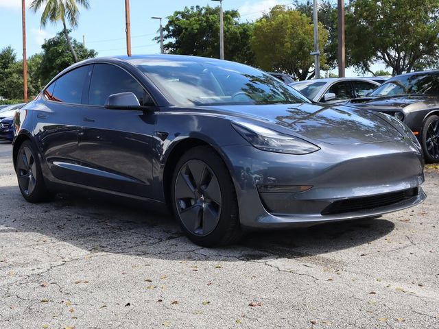 2021 Tesla Model 3 Standard Range Plus