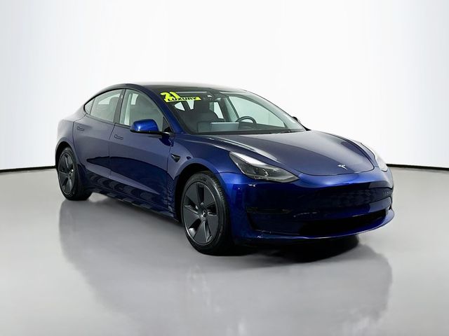 2021 Tesla Model 3 Standard Range Plus