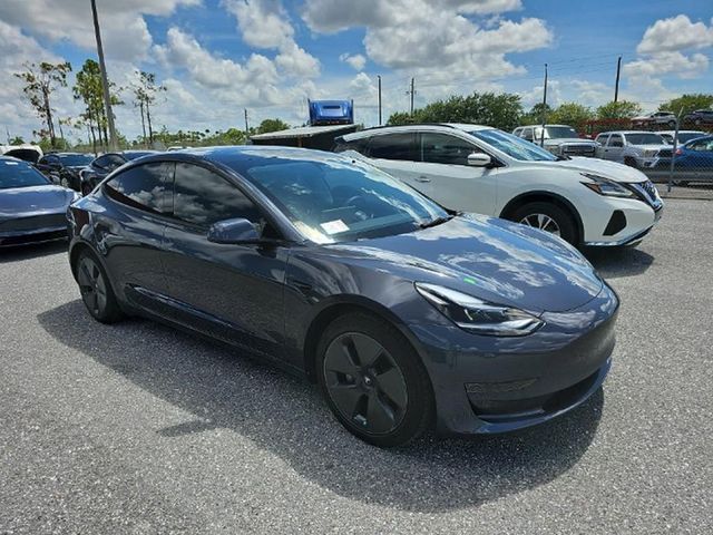 2021 Tesla Model 3 Standard Range Plus