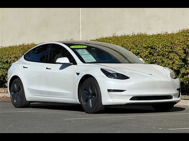 2021 Tesla Model 3 Standard Range Plus