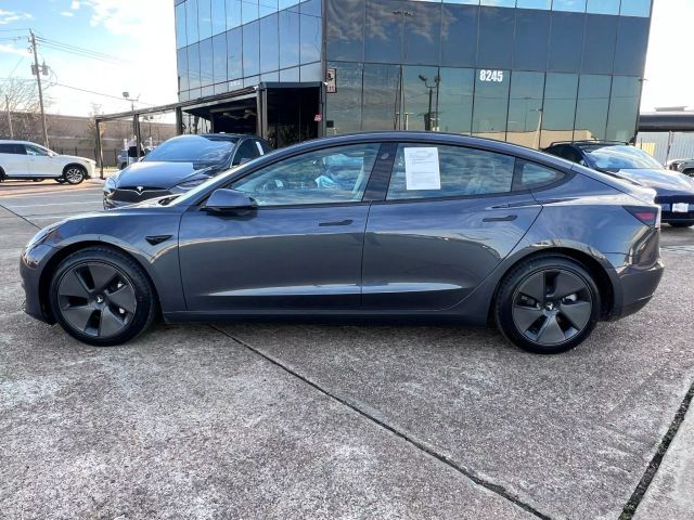 2021 Tesla Model 3 Standard Range Plus