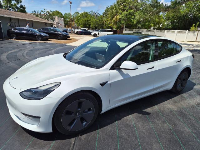 2021 Tesla Model 3 Standard Range Plus