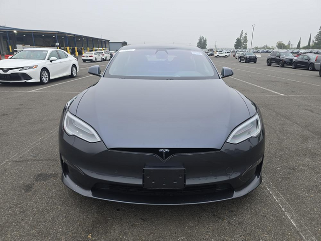 2021 Tesla Model S Long Range